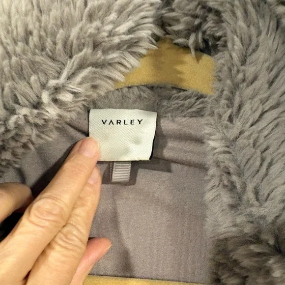 Varley Norfolk Jacket Teddy Fleece, XS, very good condition. Greige color - Picture 6 of 13